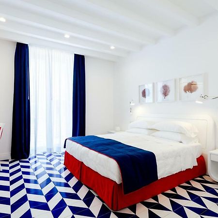 Maison Blu - Intimate Guesthouse سورينتو المظهر الخارجي الصورة
