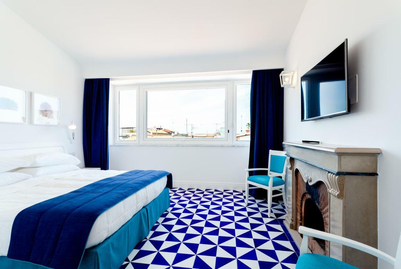 Maison Blu - Intimate Guesthouse سورينتو المظهر الخارجي الصورة